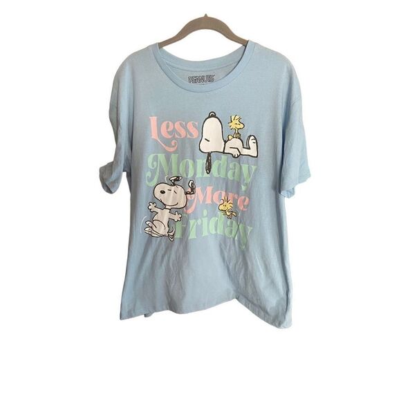 Peanuts, snoopy, NWT short sleeve, blue graphic, T-shirt, size medium - Picture 2 of 5